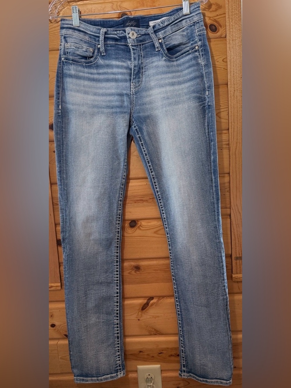 Women's Light Wash Stretch Jeans - Blue